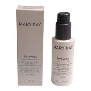 Mary Kay TimeWise Daytime Defender Sunscreen Broad Spectrum SPF 30 NIB #217385
